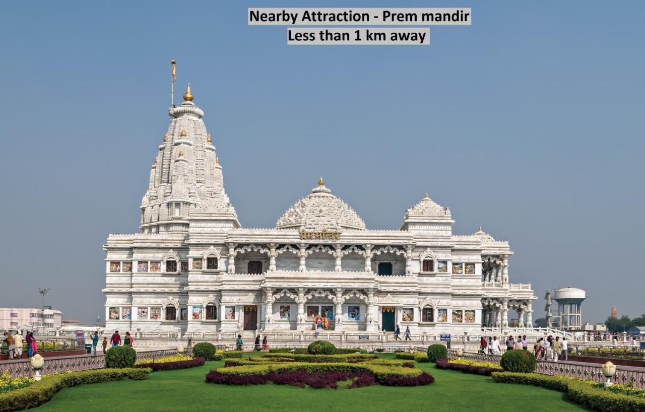 Oyo 69378 Trilok Dham Hotell Vrindāvan Exteriör bild